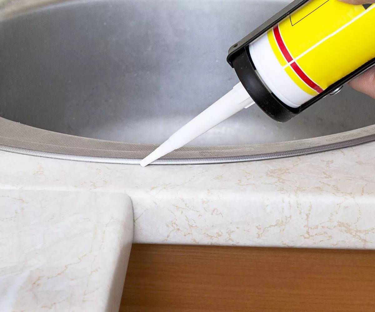 Quel mastic de salle de bain est le meilleur - comment utiliser, enlever.