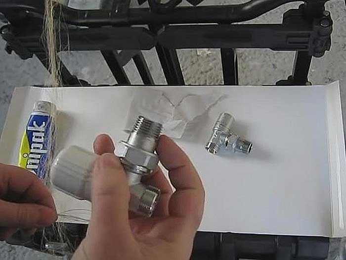 Procédés de raccordement de conduites de gaz et procédés de scellement de joints