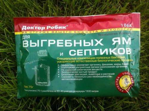 Nettoyeur de puisard : quel est le meilleur - bactéries vivantes ou chimie ?