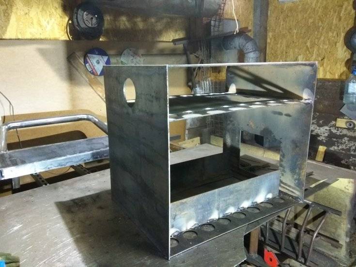 Fabriquer un four de garage de vos propres mains: un aperçu des 4 meilleurs modèles faits maison