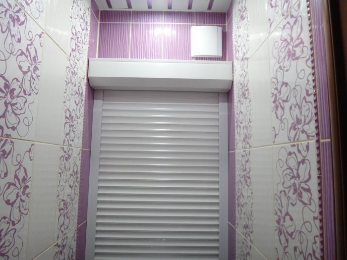 Comment fermer les tuyaux dans les toilettes