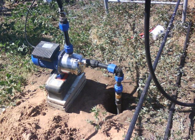 Comment faire un puits dans le pays: la procédure de forage d'un puits "sur le sable" + analyse des erreurs courantes