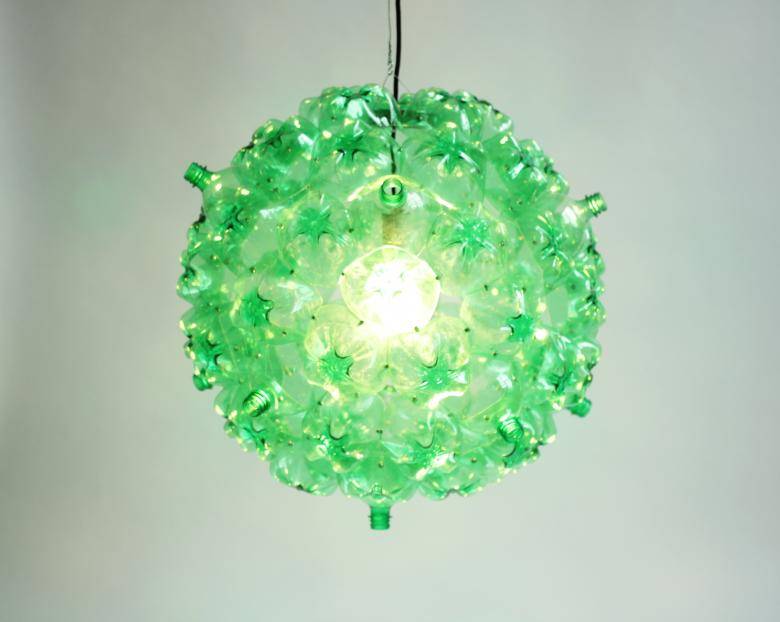 Assemblage et installation d'un lustre: instructions détaillées pour l'installation et la connexion de vos propres mains