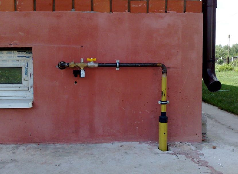 Est-il possible de conduire du gaz vers le garage: caractéristiques de la gazéification des locaux du garage