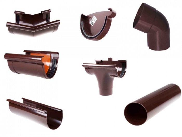 Quelle gouttière est la meilleure - en plastique ou en métal ? Bilan comparatif