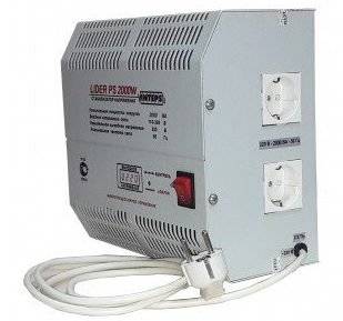 Quel stabilisateur de tension 220v choisir pour une résidence d'été : types et meilleurs fabricants + nuances de choix