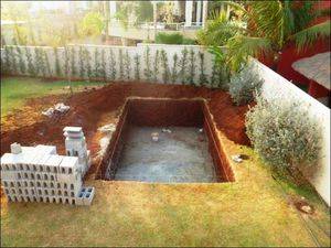 Comment faire une piscine dans le pays de vos propres mains: les meilleures options et master classes