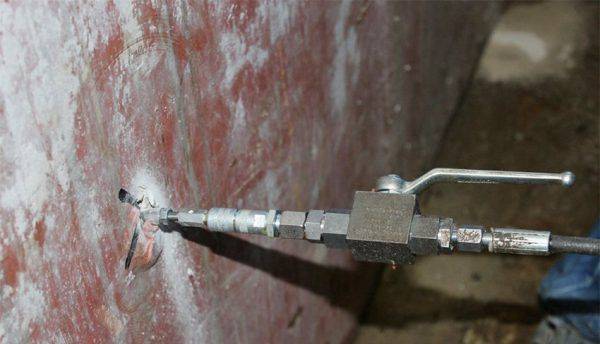 Imperméabilisation du sol dans l'appartement: caractéristiques du choix des matériaux isolants + procédure de travail