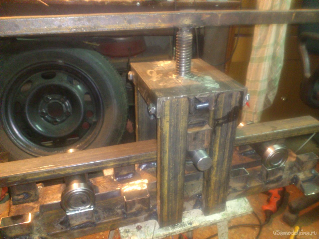 Comment faire une cintreuse pour un tuyau profilé de vos propres mains à la maison