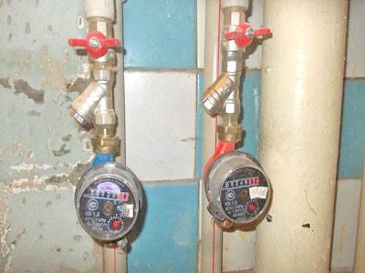 Comment choisir un compteur d'eau et l'installer correctement : apprendre à compter et à économiser