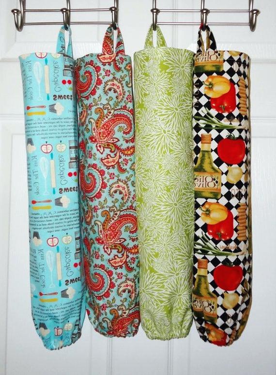 Comment ranger les sacs dans la cuisine : idées, faits de la vie, photos