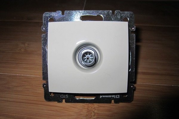 Prise TV : comment installer une prise TV