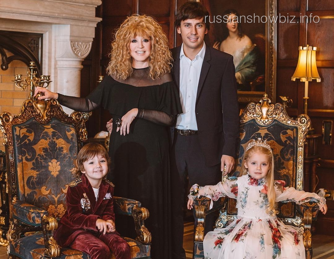 Comment Galkin et Pugacheva habillent leurs enfants