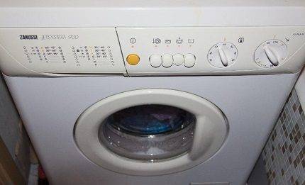 Machines à laver Zanussi : les meilleures machines à laver de marque + ce qu'il faut rechercher avant d'acheter