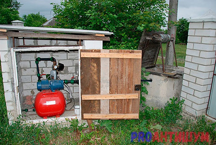 Que faire s'il y a de l'air dans le réservoir de la station de pompage