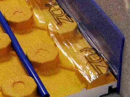 Isolation pour un sol à eau chaude: règles de choix et de pose