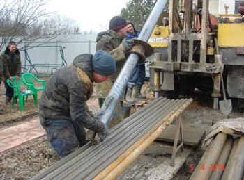 Comment retirer une pompe tombée dans un puits ?