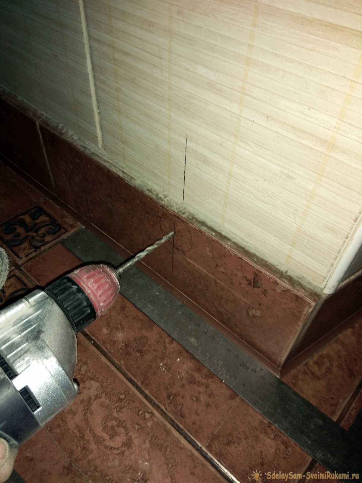 Perceuses à carreaux et caractéristiques de perçage de carreaux de céramique