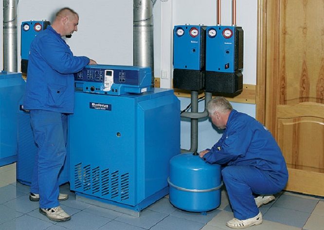 Comment choisir une chaudière murale à gaz à double circuit: que rechercher + ce que propose le marché