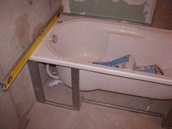 Installation de bain en fonte à faire soi-même: un guide détaillé étape par étape