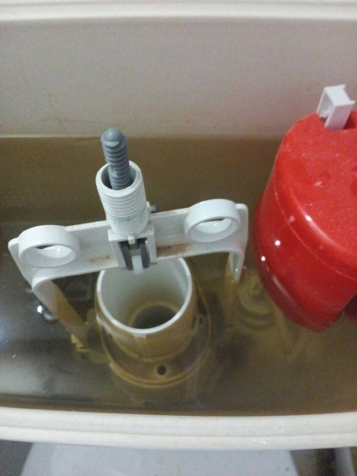 Réglage de la robinetterie des toilettes : comment régler correctement le dispositif de vidange