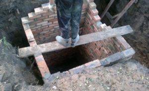 Est-il possible d'utiliser des anneaux de sable en polymère pour la construction d'un puisard