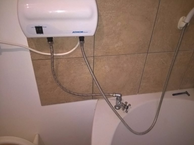 Schémas de raccordement d'un chauffe-eau à une alimentation en eau: conseils d'installation