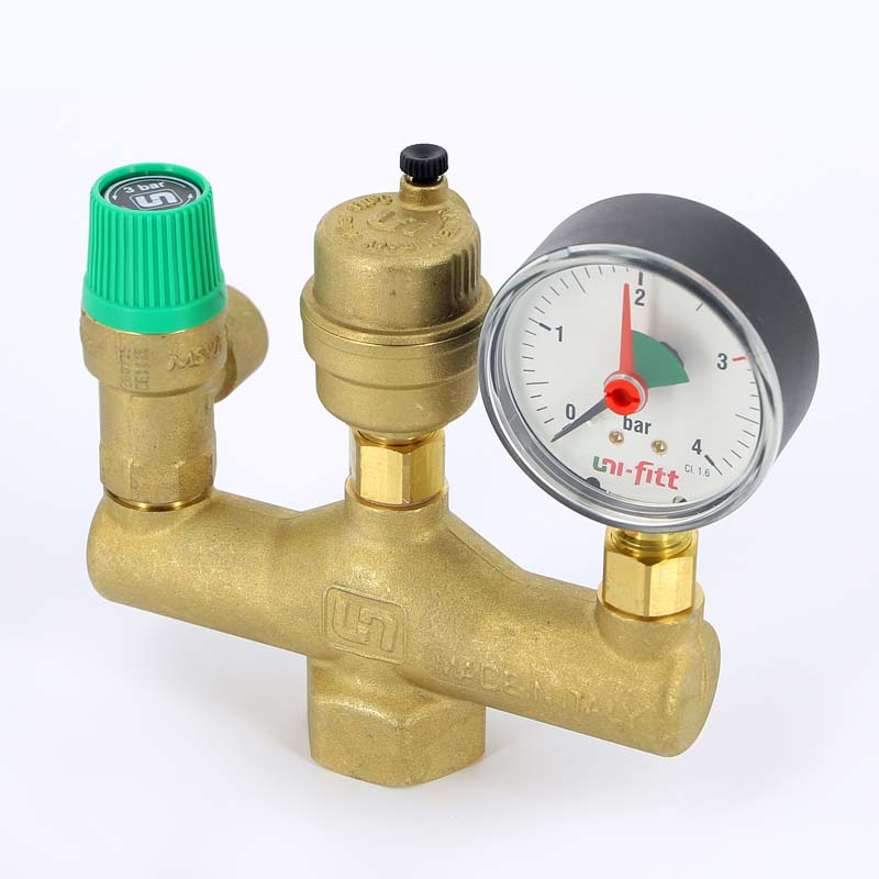 Installation d'un groupe de sécurité chaudière dans un système de chauffage fermé