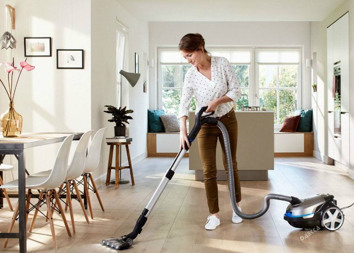 Nettoyage humide dans l'appartement : à quelle fréquence dois-je le faire ?