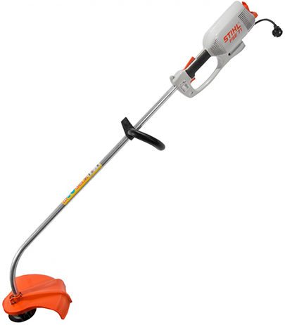 Coupe-herbe électrique - classement des meilleurs modèles + subtilités de choix