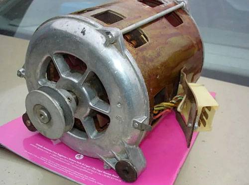 Comment fabriquer une éolienne verticale de vos propres mains