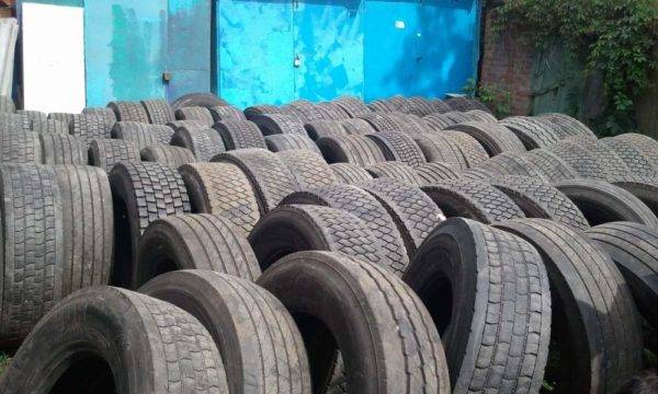 Comment faire une fosse de drainage: exigences de construction et exemple de construction de bricolage