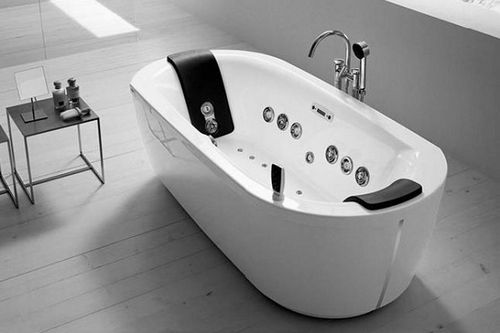 Équipement de bain à remous et d'hydromassage