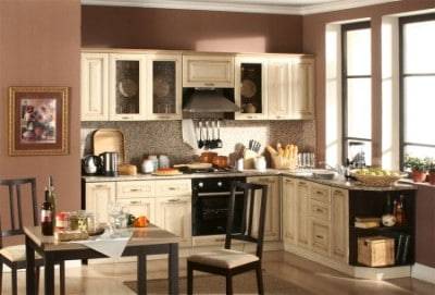 Pose d'un gazoduc dans un boîtier à travers un mur: les spécificités de l'appareil permettant d'entrer le tuyau de gaz dans la maison