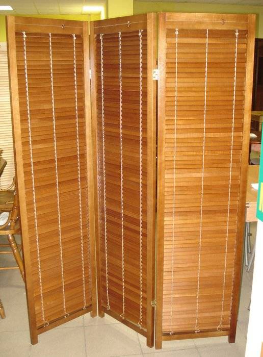 Comment faire un écran pour une pièce de vos propres mains: instructions