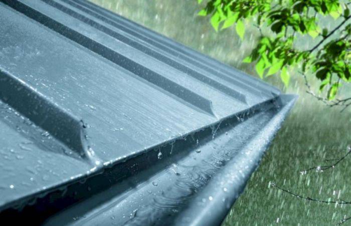 Comment organiser un système de collecte des eaux de pluie pour l'approvisionnement ultérieur en eau à la maison?