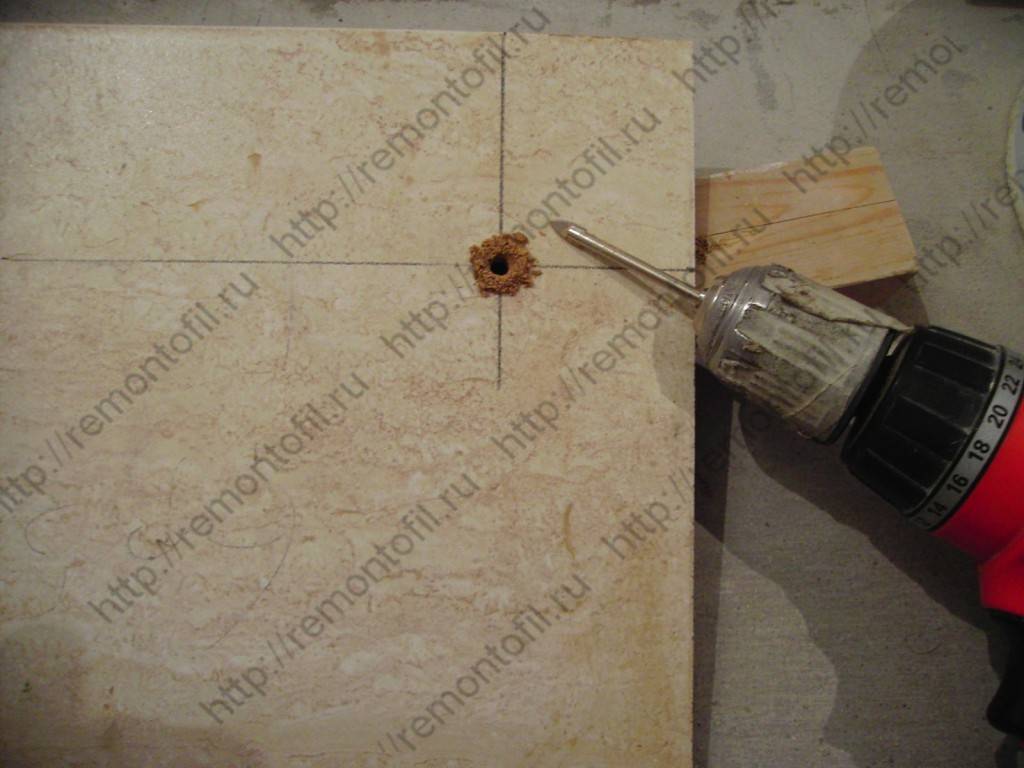 Comment percer correctement les carreaux muraux ?