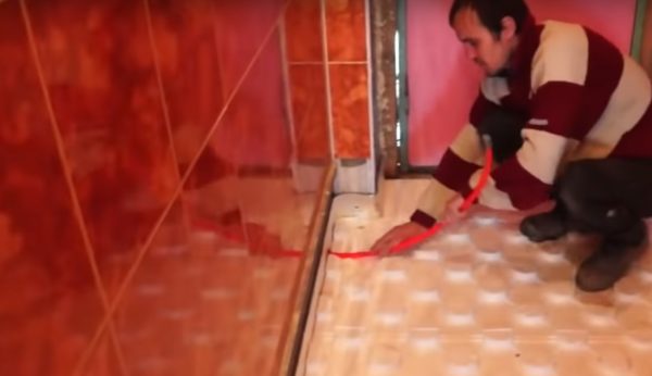 Plancher d'eau chaude dans une maison privée: schémas, règles de l'appareil + instructions d'installation