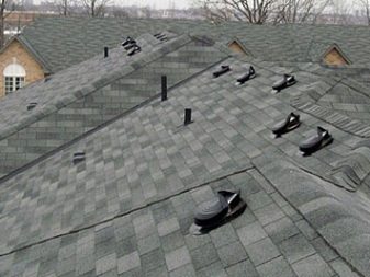 Ventilation de faîtage : types + guide d'installation pour faîtières et aérateurs