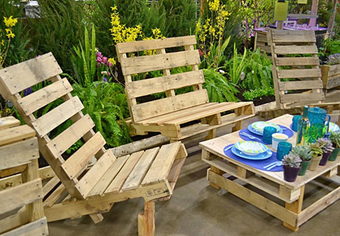 Comment faire un canapé avec des palettes ? sélection des palettes et instructions de fabrication