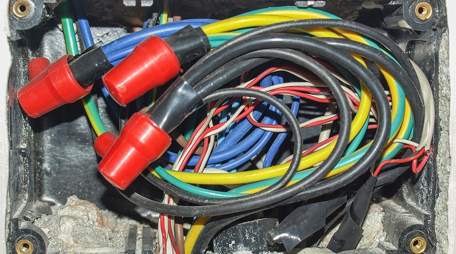 Comment souder correctement : un moyen facile d'apprendre à bien souder les fils (instruction + 125 photos)