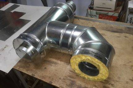 Normes et caractéristiques d'installation d'une cheminée sandwich: attention à la sécurité