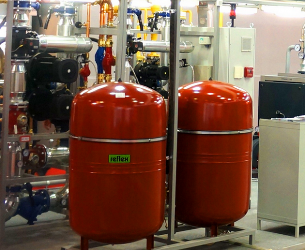 Comment "guérir" les chutes de pression dans le système de chauffage + normes pour les écarts de travail