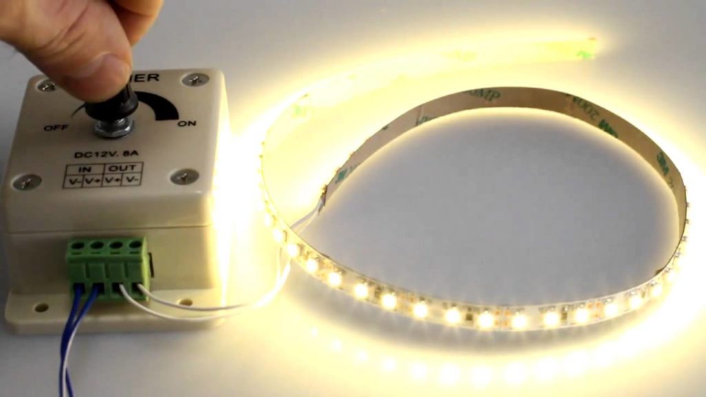 Gradateur pour bande LED : types, lequel est préférable de choisir et pourquoi