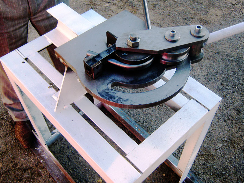 Comment plier un tuyau profilé à la maison sans cintreuse de vos propres mains