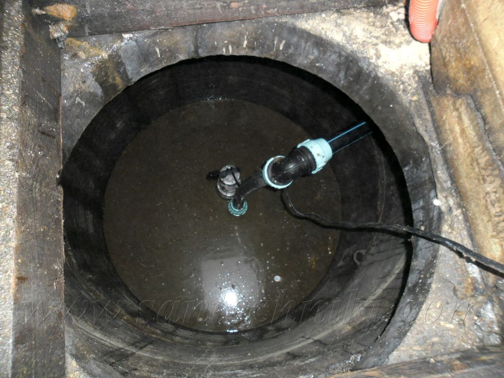 Question numéro 2 - quel est l'avantage d'installer une pompe de surface dans un puits ?