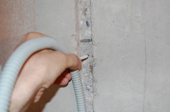 Colliers de serrage : aperçu des types et instructions d'installation