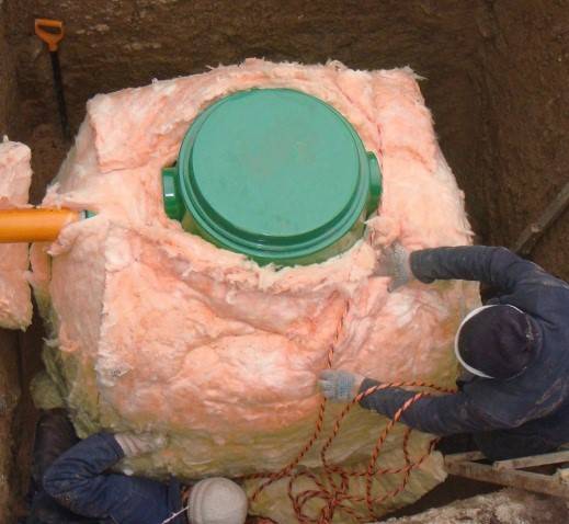 Quelle capacité pour une fosse septique est-il préférable de choisir + comment la fabriquer soi-même