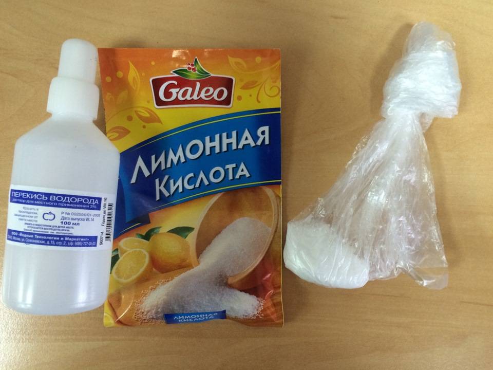 Comment blanchir le linge à la maison en utilisant de la soude, du peroxyde d'hydrogène, de l'aspirine et d'autres moyens, des méthodes pour les choses blanches