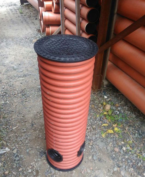 Comment faire un puits de drainage de vos propres mains et y apporter des tuyaux